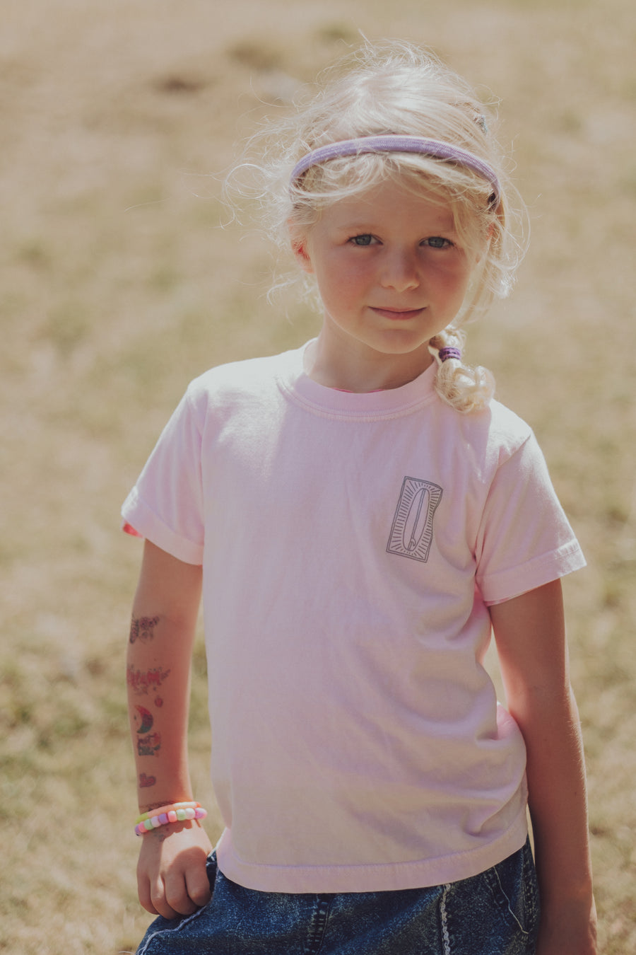 Youth Izzy Surfboard Tee / Blossom